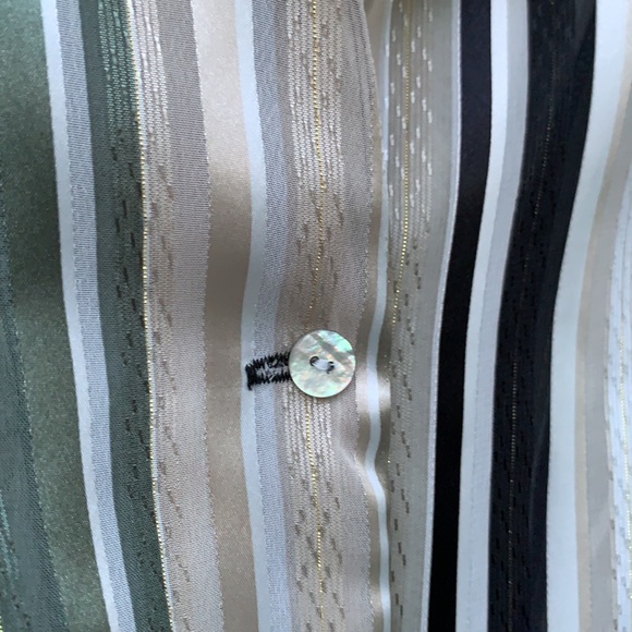 Caviar medium light button down. - Picture 4 of 4